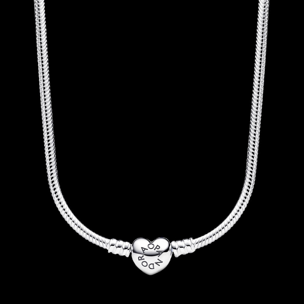 Sparkling Infinity Heart Collier Necklace